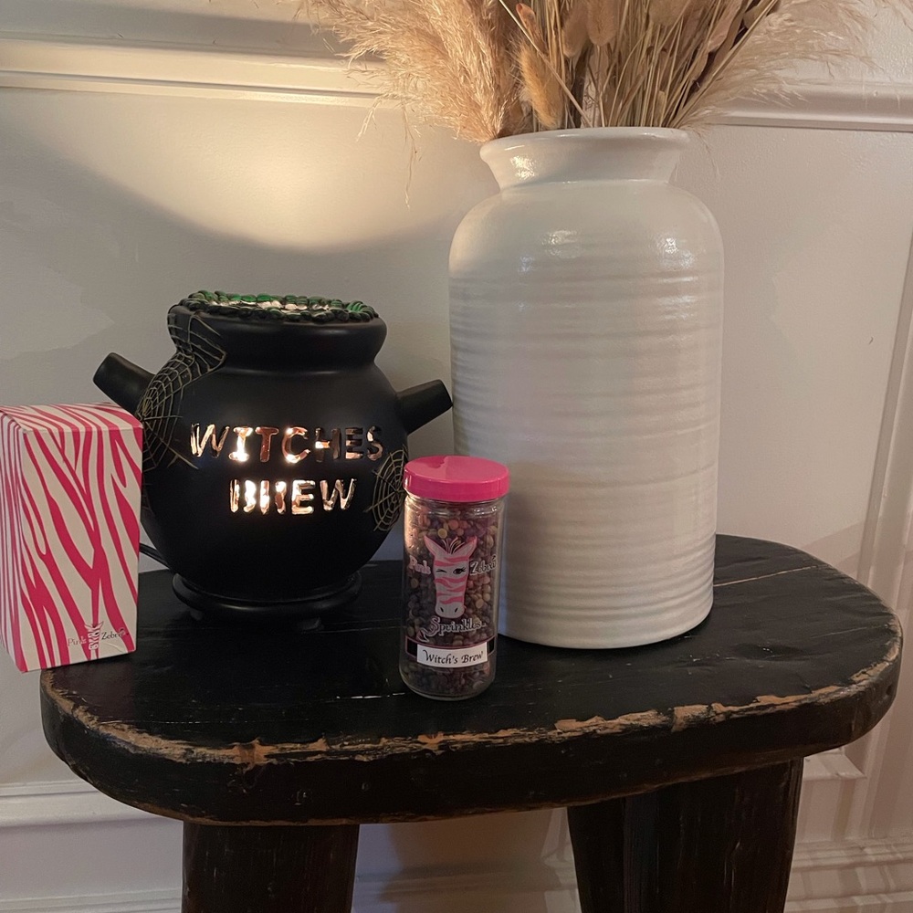 Pink Zebra Witch Brew Black Cauldron Halloween Shade